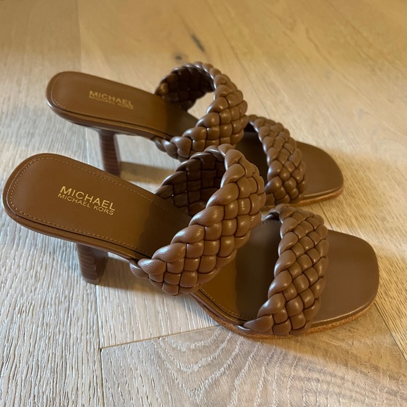 Michael Michael Kors braided mule - Picture 1 of 2